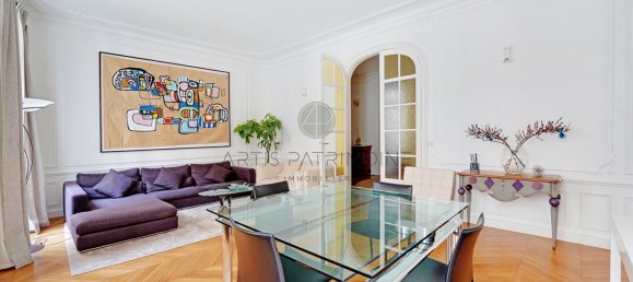 Apartamento de 4 dormitorios en Paris, France No. 168581 3