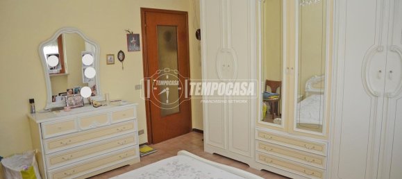 4 bedrooms Apartment in Settimo Torinese, Italy No. 370864 14