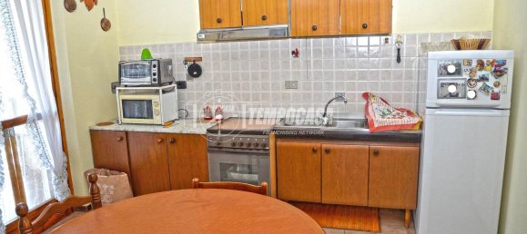 4 bedrooms Apartment in Settimo Torinese, Italy No. 370864 10