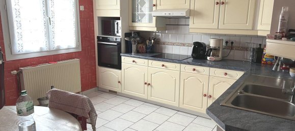 4 chambres Maison à Rosières-en-Santerre, France No. 155813 2