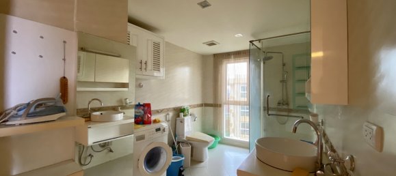 2 bedrooms Condo in Pattaya, Thailand No. 11859 10