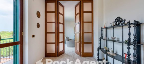 5 rooms Building in Boscoreale, Italy No. 16364 4