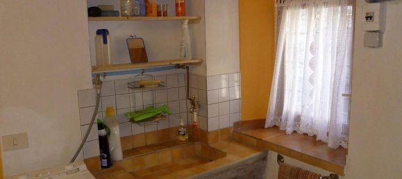 5غرفة منزل في Arezzo, Italy رقم 211096 30