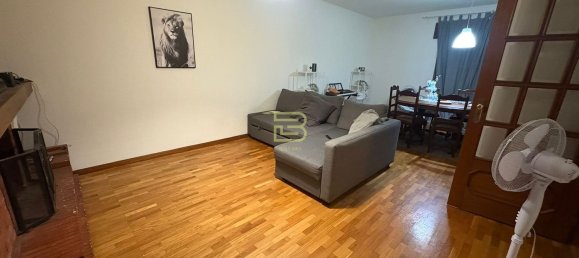 3 Schlafzimmer Wohnung in Porto, Portugal, Nr. 337660 2