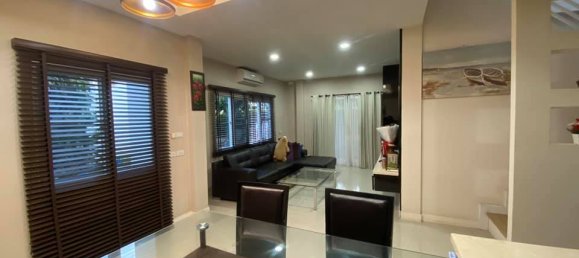 Café/restaurante de 3 dormitorios en Pattaya, Thailand No. 1208 9