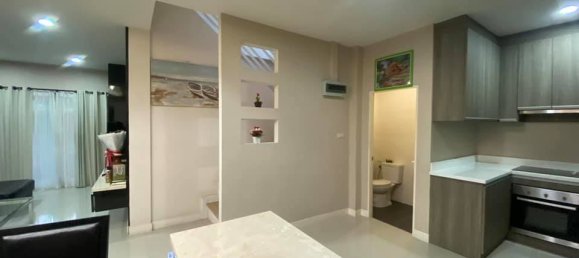 Café/restaurante de 3 dormitorios en Pattaya, Thailand No. 1208 5