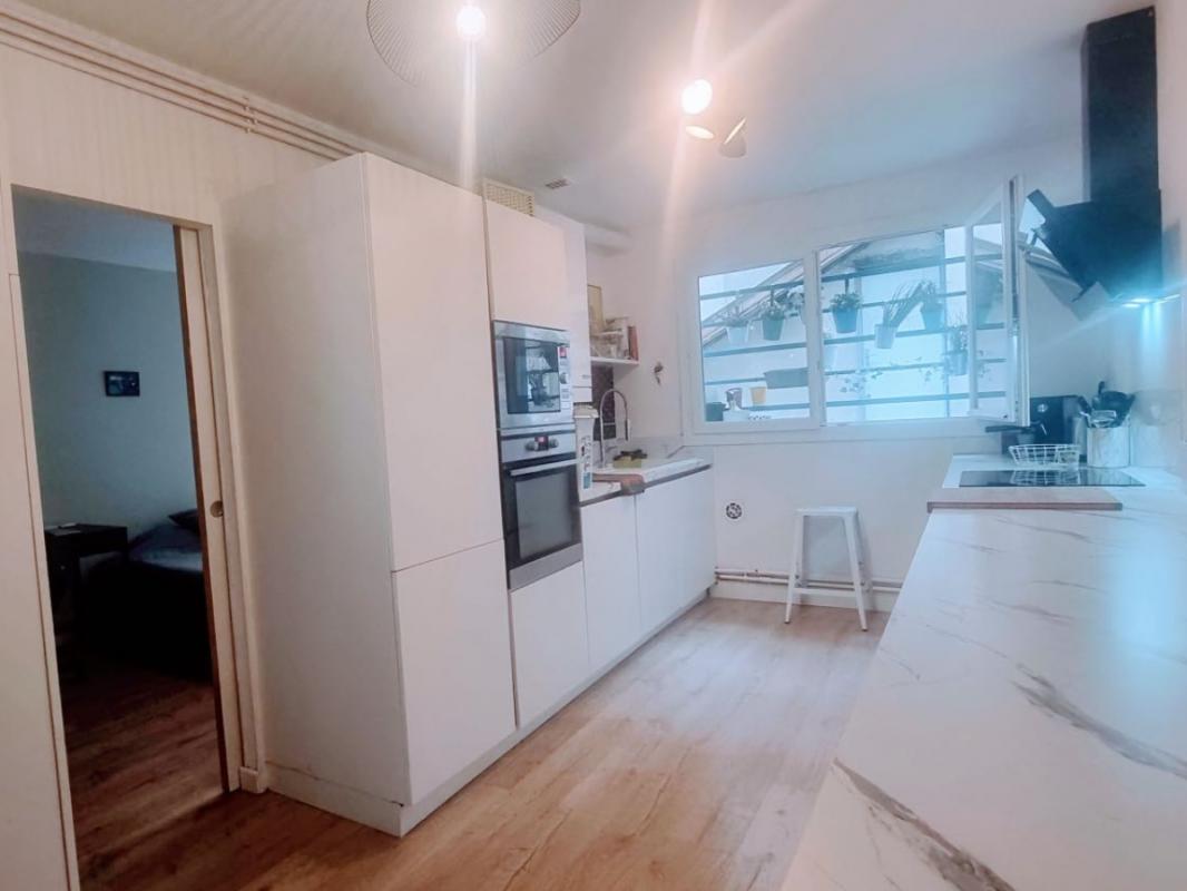 3 bedrooms Apartment in Dax, France No. 102260