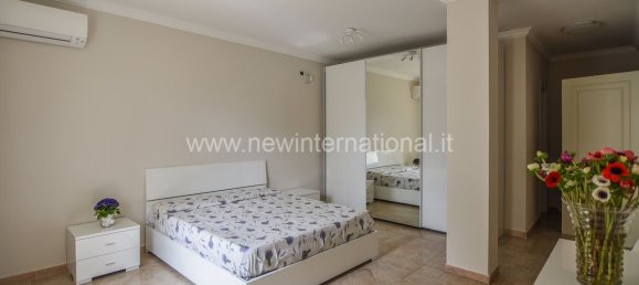 5 bedrooms Villa in Forte dei Marmi, Italy No. 35773 32