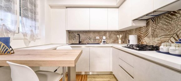 3 rooms Apartment in Melegnano, Italy No. 33479 2