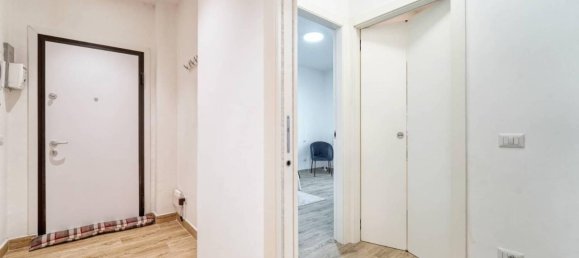 3 rooms Apartment in Melegnano, Italy No. 33479 26