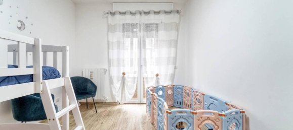 3 rooms Apartment in Melegnano, Italy No. 33479 9