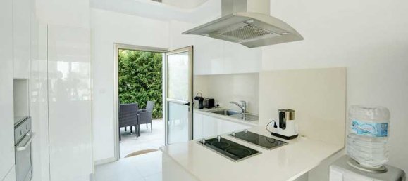 5 bedrooms House in Protaras, Cyprus No. 10729 8