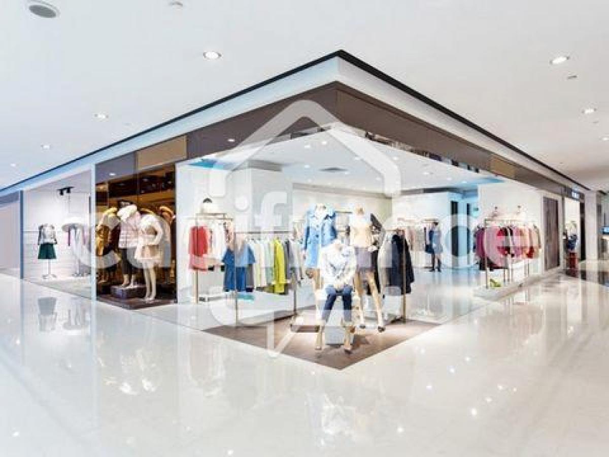 38m² Office in Montaigu, France No. 21126