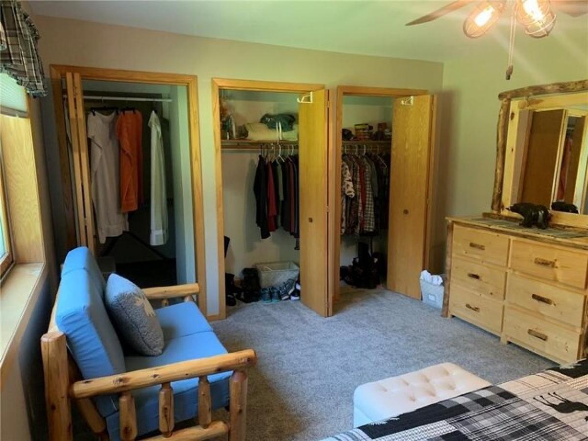 5 bedrooms House in Butternut, USA No. 374224