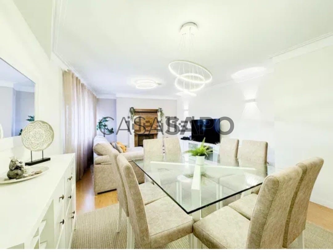 Квартира с 3 спальнями в Вила Нова ди Гая, Португалия № 221701