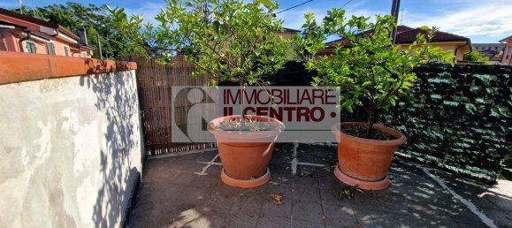 5 rooms House in Sarzana, Italy No. 18725 11