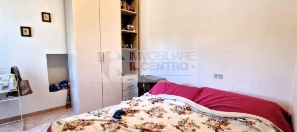 5 rooms House in Sarzana, Italy No. 18725 5