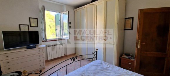 5 rooms House in Sarzana, Italy No. 18725 3