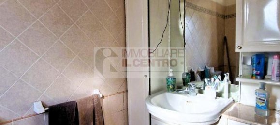 5 rooms House in Sarzana, Italy No. 18725 14