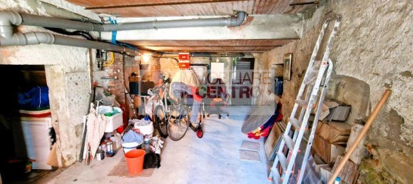 5 rooms House in Sarzana, Italy No. 18725 10