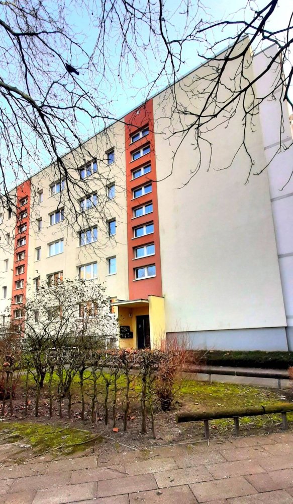 3 rooms Apartment in Buch, Germany No. 78051