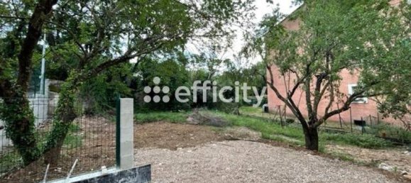 Terrain à Brignoles, France 305m² No. 99779 4