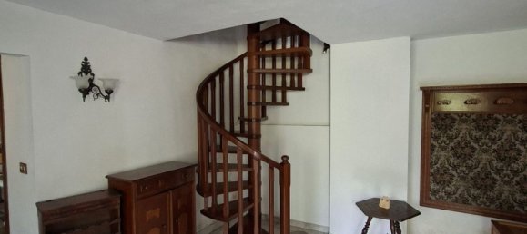 3 bedrooms House in Udine, Italy No. 363095 37