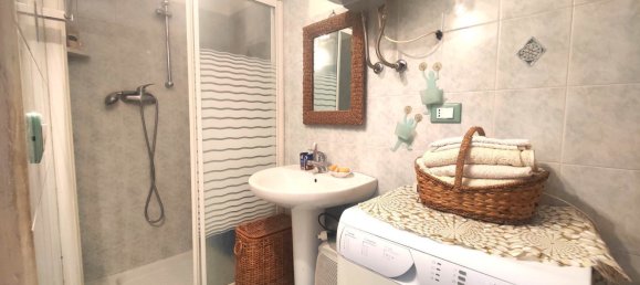 Apartamento de 4 dormitorios en Ceriana, Italy No. 315966 16