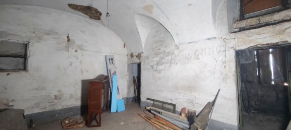 Apartamento de 4 dormitorios en Ceriana, Italy No. 315966 19