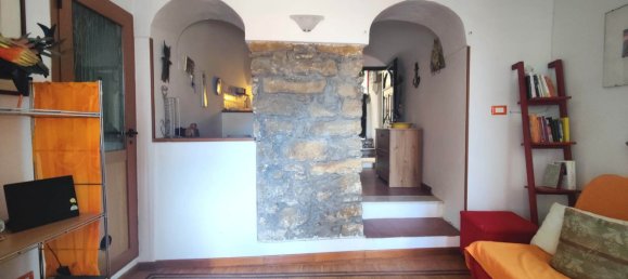 Apartamento de 4 dormitorios en Ceriana, Italy No. 315966 6