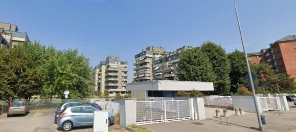 2 bedrooms Apartment in Rho, Italy No. 337876 3