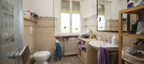 4 bedrooms House in Deruta, Italy No. 108595 23