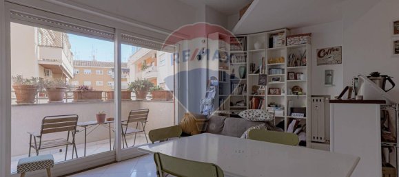 1 bedroom Apartment in Rome, Italy No. 61972 24