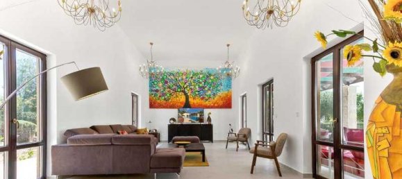 5 bedrooms House in Paphos, Cyprus No. 15735 11