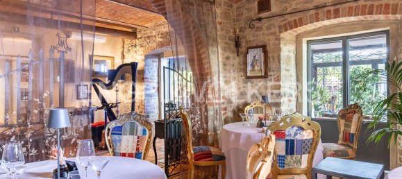 13 Schlafzimmer Villa in Tuoro sul Trasimeno, Italy, Nr. 68597 16