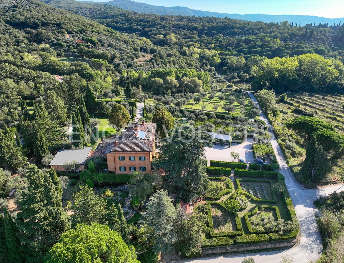 13 Schlafzimmer Villa in Tuoro sul Trasimeno, Italy, Nr. 68597