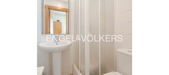 7 bedrooms Apartment in Lisbon, Portugal No. 105211 40