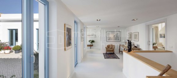 4 bedrooms Villa in Malaga, Spain No. 121297 13