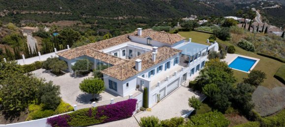 4 bedrooms Villa in Malaga, Spain No. 121297 28