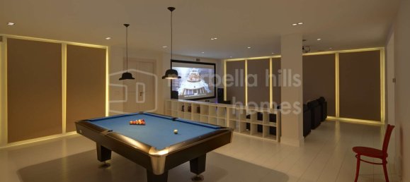 4 bedrooms Villa in Malaga, Spain No. 121297 21