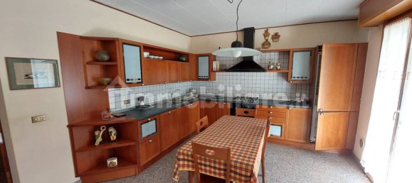 Villa de 6 dormitorios en Piateda, Italy No. 319483 8