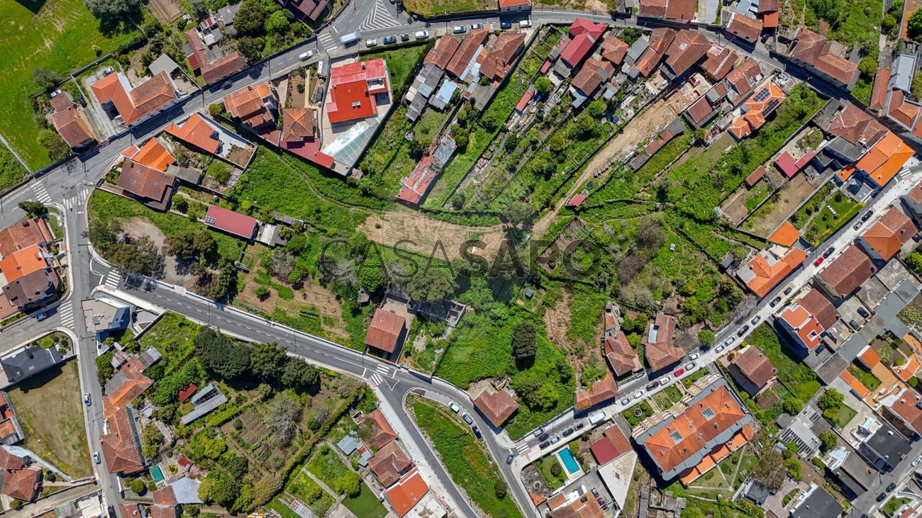 238m² Building in Gondomar, Portugal No. 204697