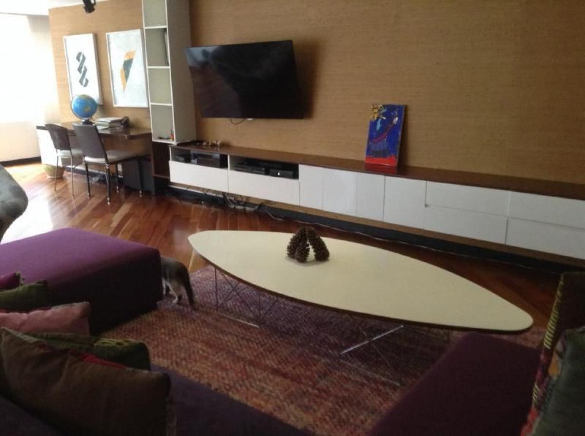 3 bedrooms House in Bogota, Colombia No. 14137