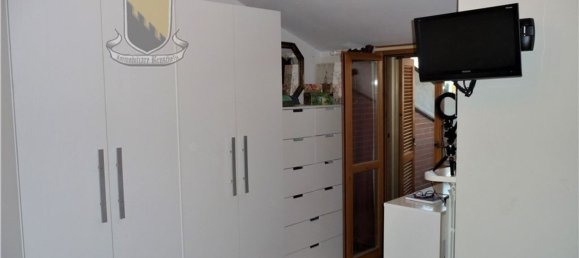 Apartamento de 4 habitaciónes en Monteriggioni, Italy No. 220166 20