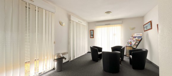 1 bedroom Apartment in Loire-Atlantique, France No. 282483 12