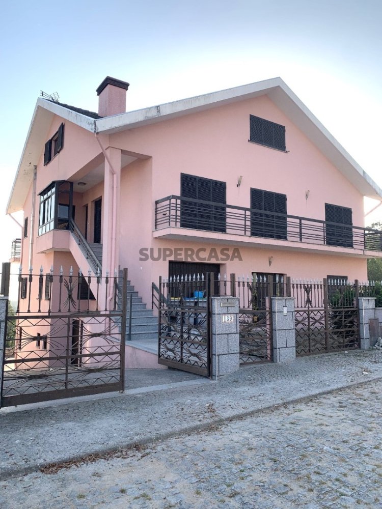 6 bedrooms House in Santa Maria da Feira, Portugal No. 283552