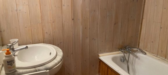 8 bedrooms House in Sancerre, France No. 252620 19