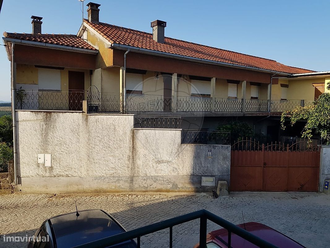 3 غرف نوم منزل في Chaves, Portugal رقم 17579