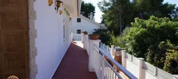 Дом с 9 спальнями в Кома-Руга, Испания № 315 3