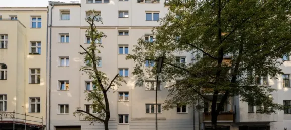 Квартира с 2 комнатами в Нойкёльн, Германия № 333629 8